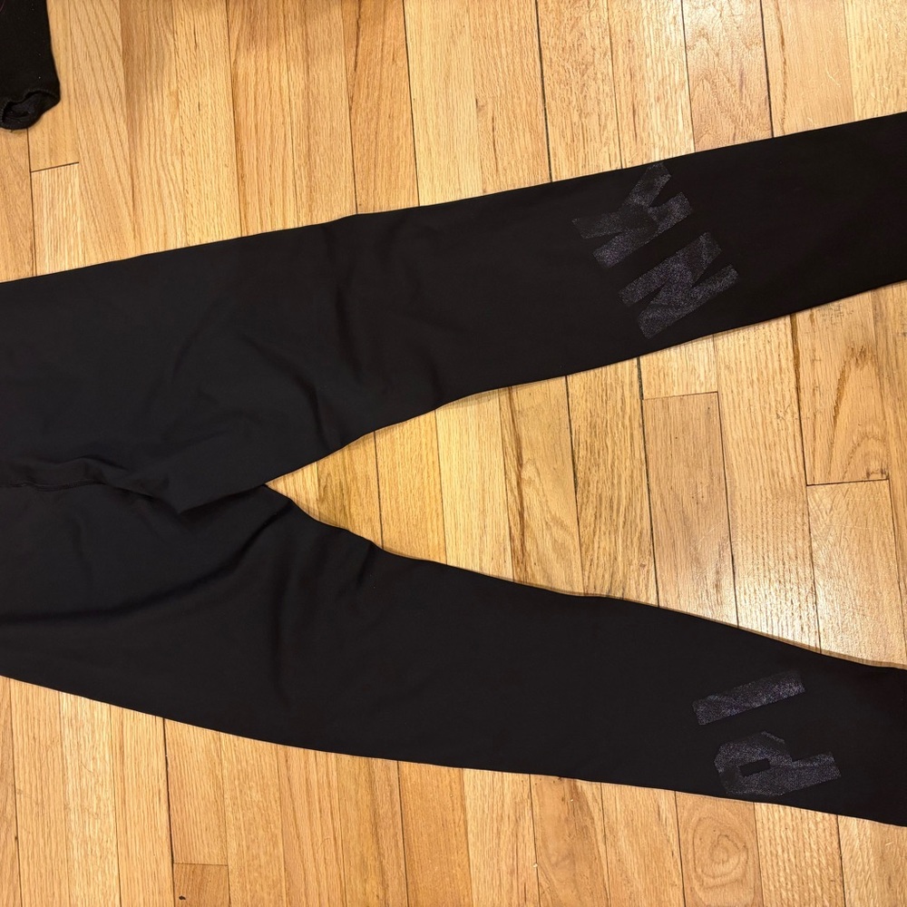 NWT black PINK leggings